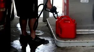 Camera Deputaţilor vrea să cumpere carburanţi auto de peste 2 milioane lei, pentru anul viitor