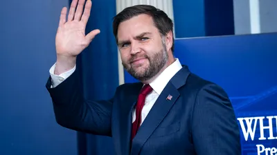 EXTERNE JD Vance vorbește despre Antihrist, „energii întunecate” și inteligența artificială: „Nu aș fi șocat dacă ar umbla printre noi”