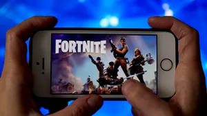Epic Games marchează împotriva Apple. Speră la o veste bună şi pentru jocul Fortnite