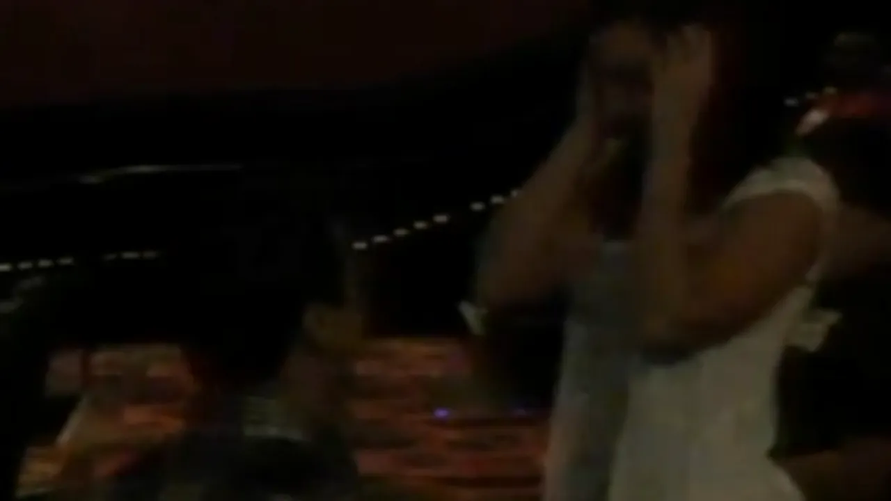 Viaţa bate filmul. Cea mai tare cerere în căsătorie - VIDEO