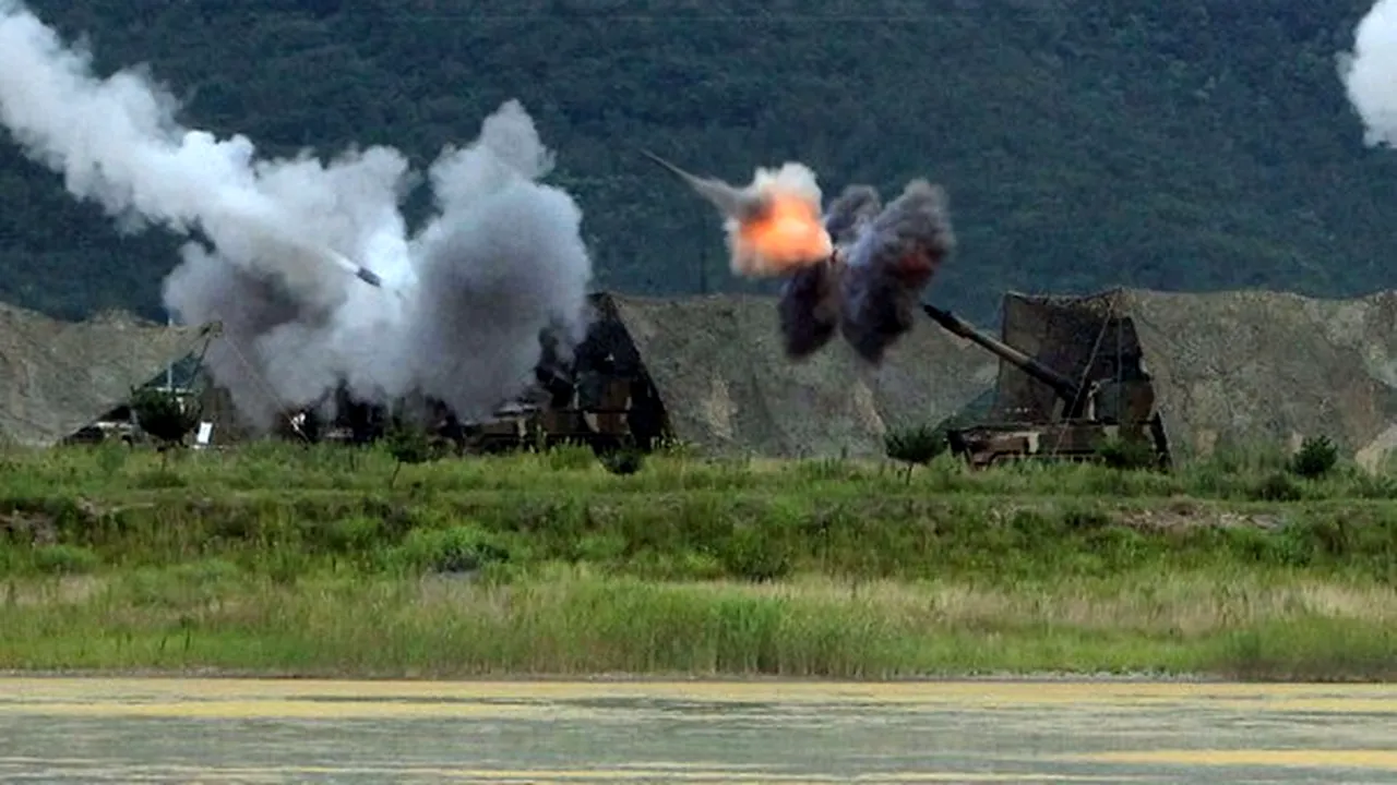 STUDIU: Un război nuclear ar provoca foamete şi sfârşitul civilizaţiei