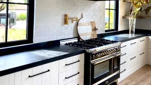 (P) Cum să îţi echipezi bucătăria