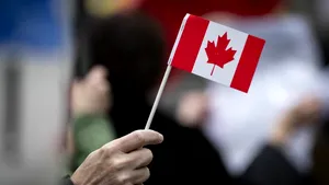Criză în Niagara Falls din cauza numărului mare de migranți