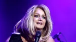 Cântăreața Bonnie Tyler a fost plasată în comă indusă, se află în stare critică. Ce s-a întâmplat