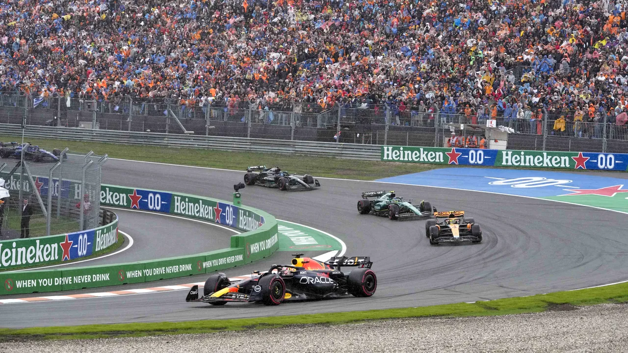 Verstappen egalează recordul  de 10 ani al lui Vettel, în Marele Premiu al Olandei