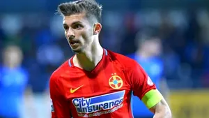 FCSB învinge Farul la malul mării şi se menţine la două puncte de liderul CFR Cluj. Hat trick Tănase