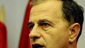 Romanian Social Democrat Presidential Candidate Votes To End Political Feuds