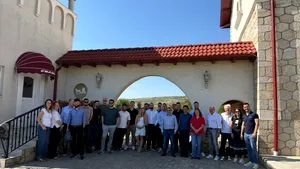 Consultanții și proiectanții de soluții pentru dezvoltarea infrastructurilor urbane și de transport  reuniți într-un workshop de două zile