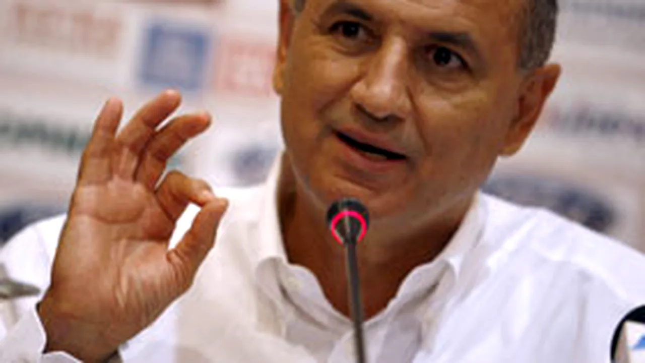 Copos este hotărât să renunţe la Rapid în această vară