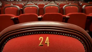 Două ONG-uri cer demiterea conducerii Teatrului Excelsior, pe care o acuză de incompetenţă şi ASERVIRE politică/ PMB: Primarul Capitalei a cerut explicaţii conducerii teatrului