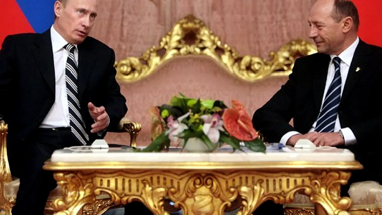 COMENTARIU Reuters: Traian Băsescu pariază pe planul lui Vladimir Putin. Mihai Răzvan Ungureanu va fi, cel mai probabil, candidatul partidului la Preşedinţie în 2014