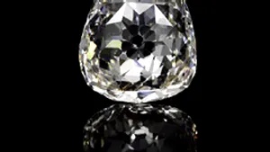 Un diamant istoric, Beau Sancy, evaluat la 2-4 milioane de dolari, scos la licitaţie la Geneva