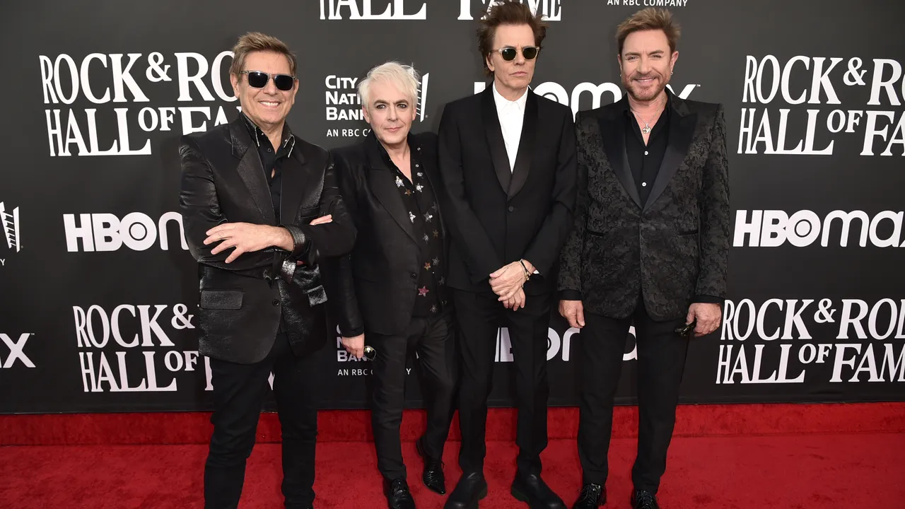 Duran Duran şi-a anunţat noul album: Danse Macabre