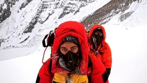Premieră românească în Himalaya: O femeie a reuşit să urce la peste 8.000 de metri, pe Vf. Annapurna