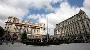 Ponta, Duşa, Oprea şi Oprescu, la ceremoniile de Ziua Imnului Naţional organizate în Bucureşti