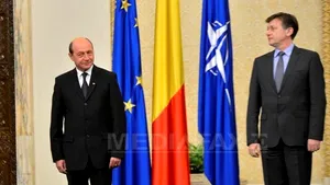 Antonescu: Îl pun pe Băsescu premier, ca preşedinte, dacă este propus de câştigătorii alegerilor
