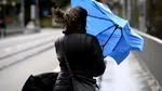 Cod roșu de vânt în Caraș-Severin și Hunedoara: rafale de peste 140 km/h în zonele montane