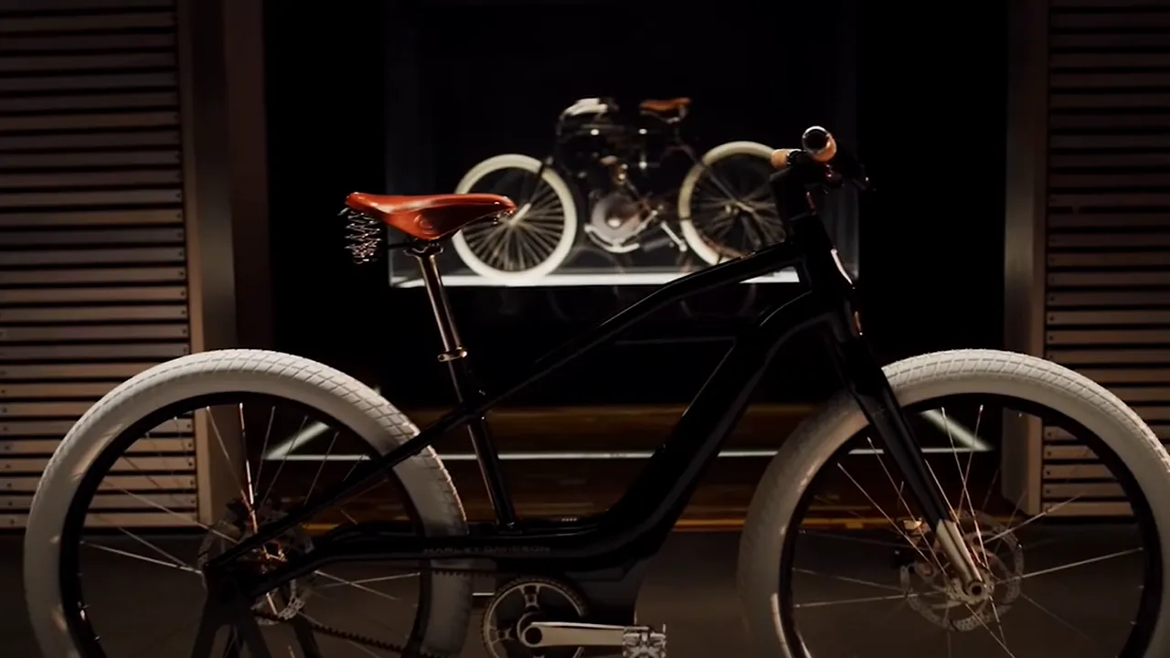 VIDEO Harley-Davidson intră pe piaţa bicicletelor electrice, în competiţie cu BMW, Audi sau Ducati
