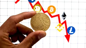 Banca Angliei: Monedele digitale au unele avantaje, dar generează riscuri financiare sistemice 