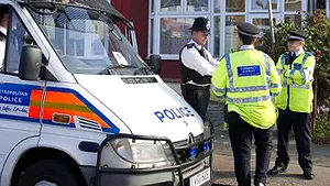 O fetiţă de 12 ani însărcinată, printre cei 28 de copii români salvaţi la Londra