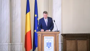 Preşedintele Iohannis a promulgat Legea Registrului autorilor de infracţiuni de hărţuire sexuală