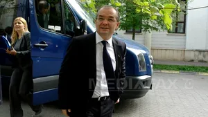 Boc şi Udrea au semnat două contracte în valoare de peste 11 milioane de lei, la Timişoara