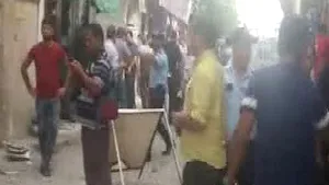 O rachetă lansată din Siria a căzut într-un oraş din Turcia / Armata turcă lansează obuze de artilerie spre Siria - FOTO