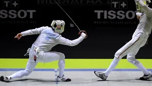 Medaliaţii de la CM de scrimă de la Paris, recompensaţi de federaţie