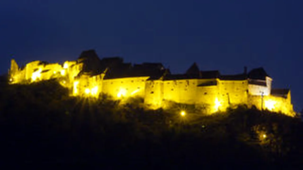 Rasnov Castle Closed To Visitors After Balcony Crash
