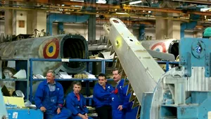 PROTEST spontan la IAR Ghimbav: Angajaţii, nemulţumiţi că li se încalcă dreptul la negociere 