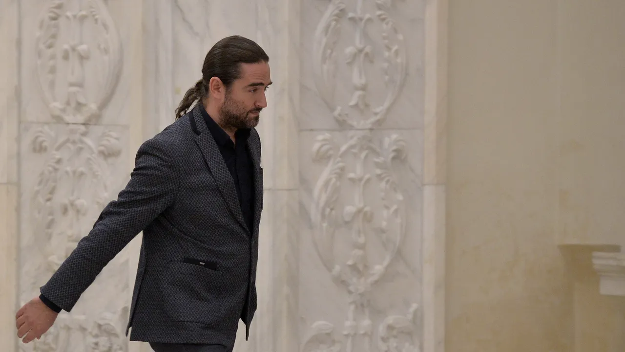 Liviu Pleşoianu vrea şefia PSD şi este primul contracandidat al Vioricăi Dăncilă