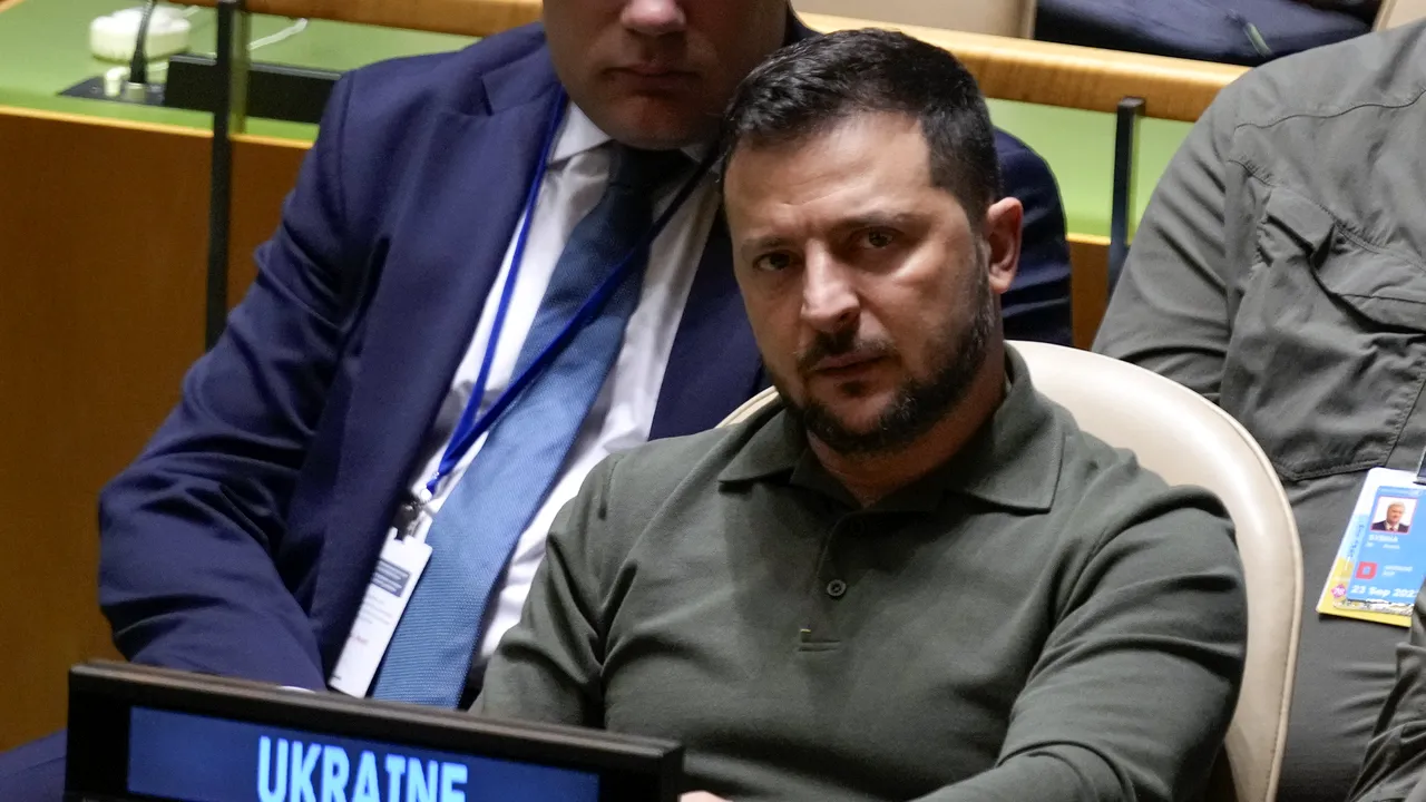 Zelenski denunţă războiul 