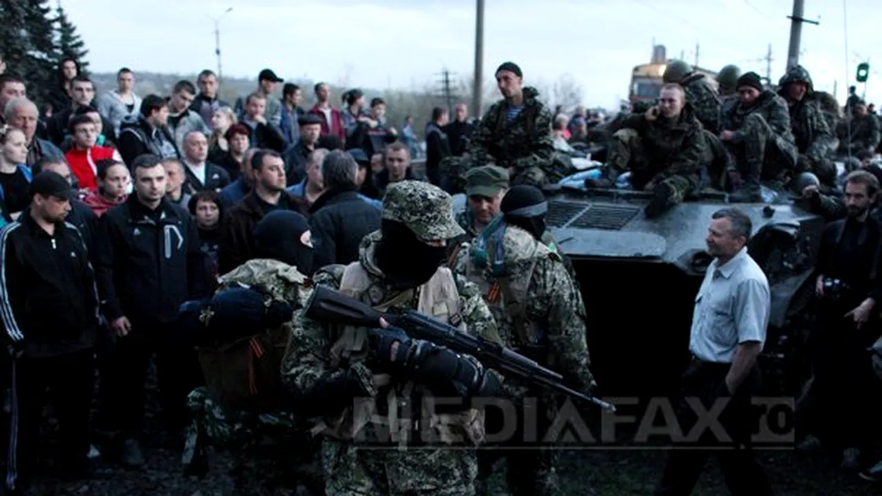CONFLICTELE DIN UCRAINA: Patru persoane au fost ucise într-un ATAC la Slaviansk. Rusia se declară 