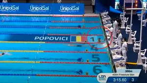 VIDEO Gafă a lui David Popovici. Înotătorul român s-a oprit cu două bazine înainte de final crezând că a câştigat