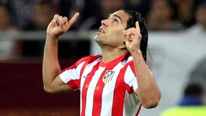 Ofertă de la Chelsea pentru Falcao: Torres plus 15 milioane de euro