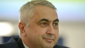 Dragnea, despre Valentin Popa, ministrul Educaţiei: A făcut Facultatea de Electronică, o şcoală ce ajută modul de gândire şi organizare