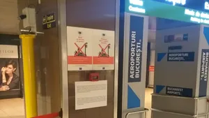 FOTO | Aeroportul Otopeni instalează panouri de informare privind coronavirusul