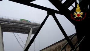 PODUL PRĂBUŞIT în apropiere de Genova: Unul dintre românii morţi în accidentul din Italia este din Gorj şi urma să se căsătorească 