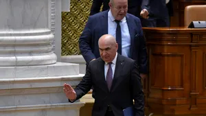 Ultimatum în PNL. Liberalii care nu votează Guvernul Mureșan riscă excluderea