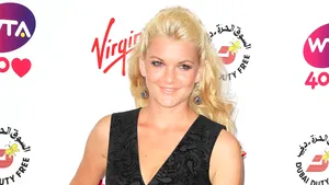 Agnieszka Radwanska a pozat nud. Tenismena a fost exclusă dintr-un grup catolic - FOTO