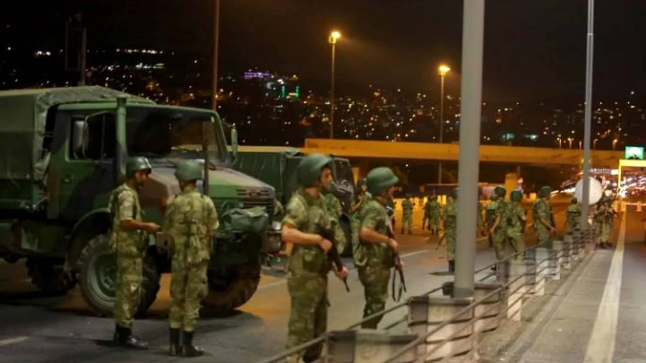 Aproximativ 40 de militari turci din cadrul NATO au cerut azil în Germania 