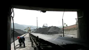 Minerii chinezi blocaţi în subteran au supravieţuit mâncând o curea fiartă şi hârtie