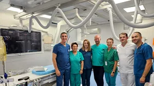 Un sportiv de performanţă, care a suferit un stop cardiac în sala de forţă, a fost operat în premieră la Spitalul Judeţean din Bihor