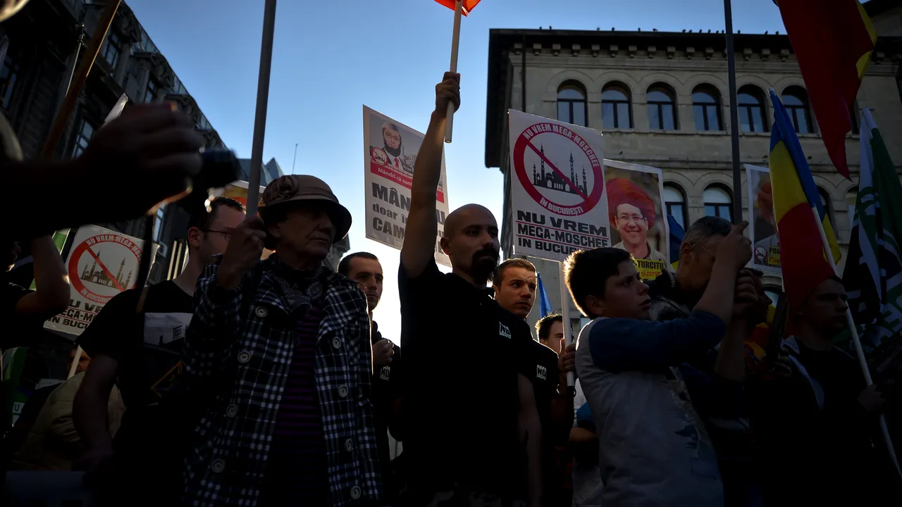 Raport SUA: În România sunt incidente antisemite, reacţii vehemente faţă de construirea unei moschei/ Numele lui Traian Băsescu, menţionat în document