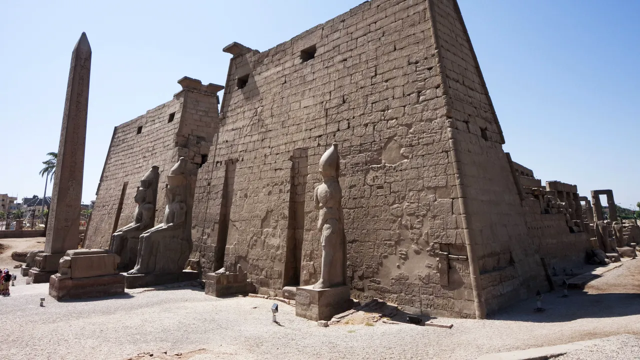 Primul mormânt regal egiptean descoperit după un secol. Ultimul fusese al faraonului Tutankhamon