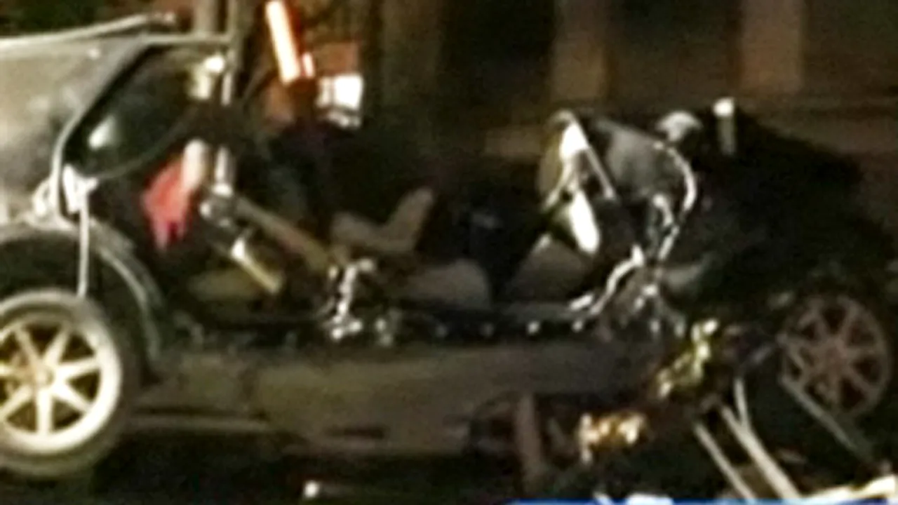 Un bărbat a murit după ce a intrat cu maşina în gardul unui imobil din Capitală - VIDEO