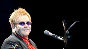 Elton John încheie seria de concerte din Las Vegas în aprilie (Video)