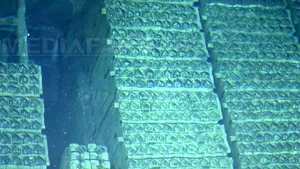 TEPCO va evacua în curând combustibilul din bazinul numărul 4 al centralei de la Fukushima - FOTO