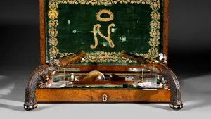 Pistoalele cu care Napoleon intenţiona să se sinucidă, vândute în Franţa pentru 1,7 milioane de euro