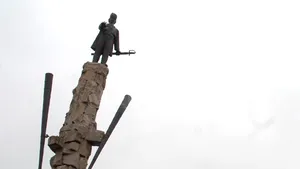 Funcţionarul care l-a 